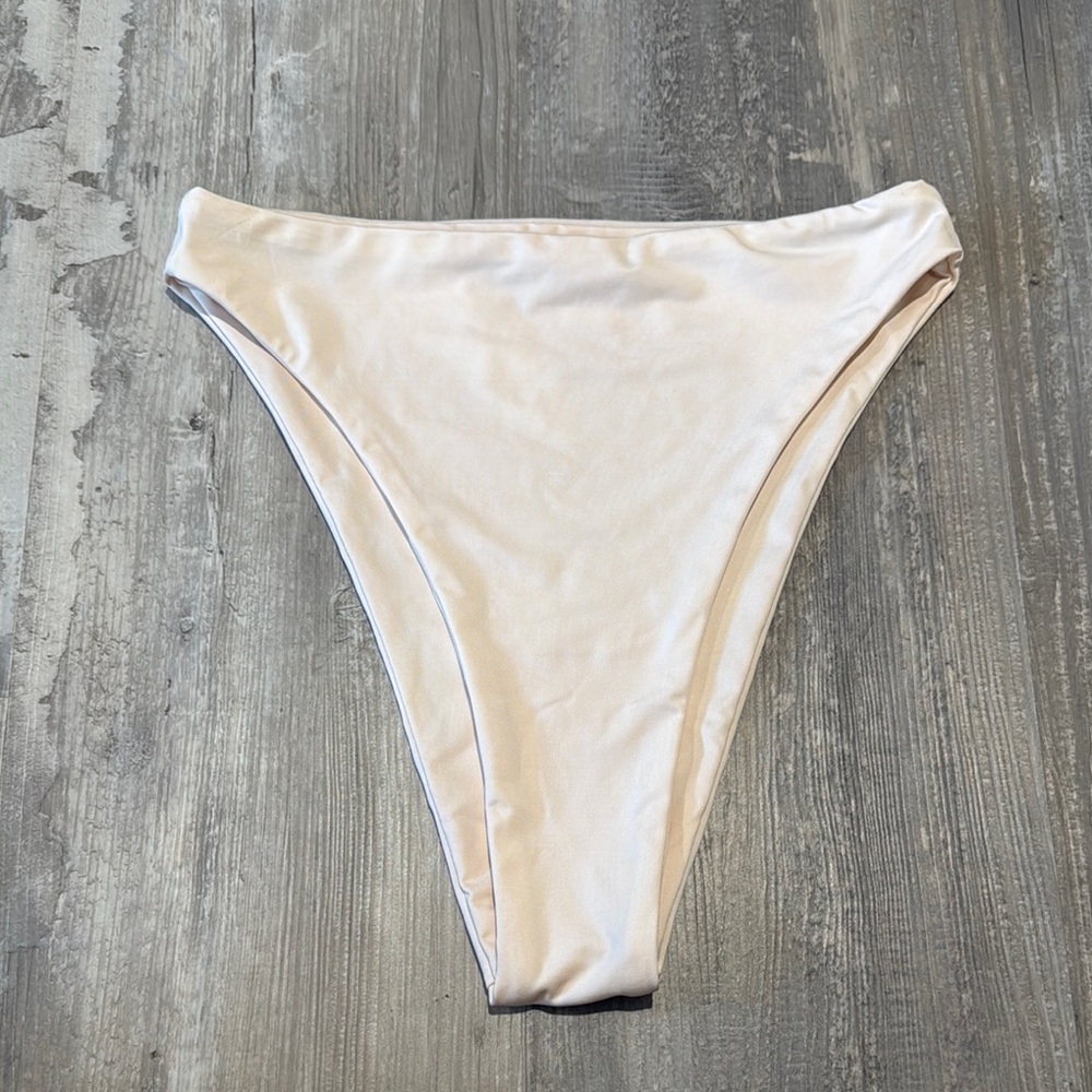 Cream Bikini Bottom - Picture 2 of 5